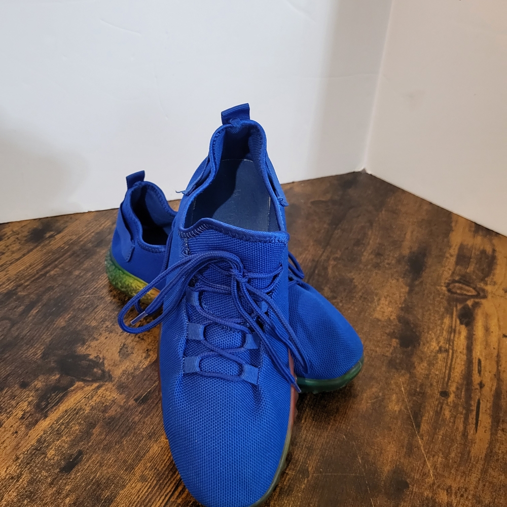 Wanted Womens Size 10 Pace Sneakers Blue Knit Rainbow Pride Sole Tennis Shoes